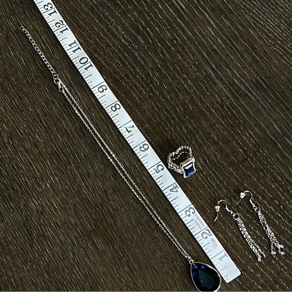 Blue stone Jewelry Set, Necklace, Earrings and Cocktail Ring - Picture 7 of 15